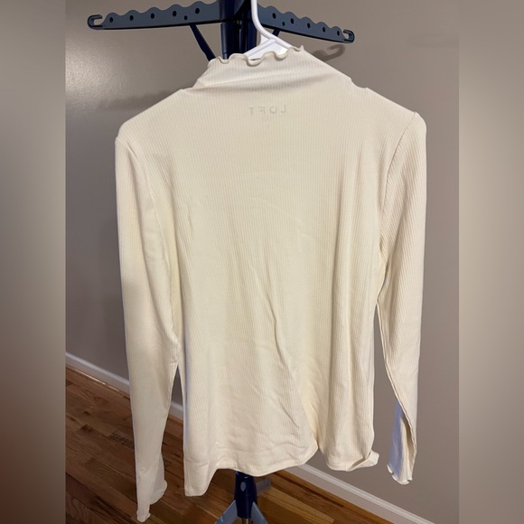 Loft Cream Ruffled Ribbed Turtleneck - Picture 2 of 2